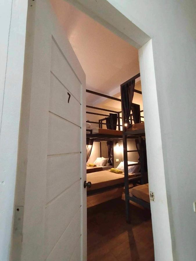 Frachette'S Bed & Breakfast Puerto Princesa ภายนอก รูปภาพ